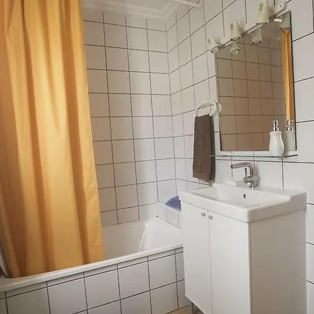 Con Ascensor En Primera Linea アパート